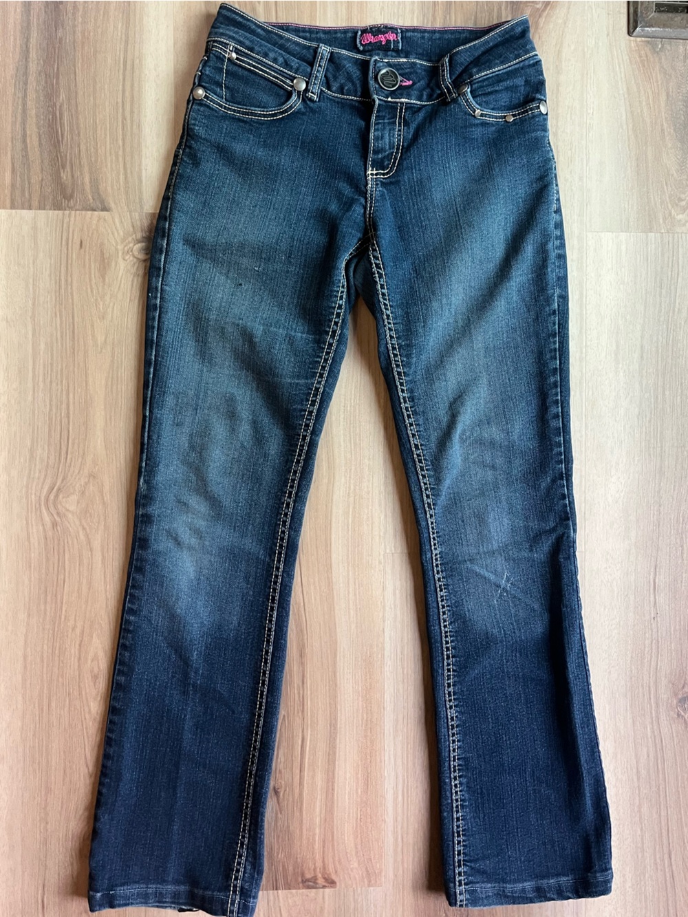 Wrangler Women's Faded Dark Blue boot cut Jeans